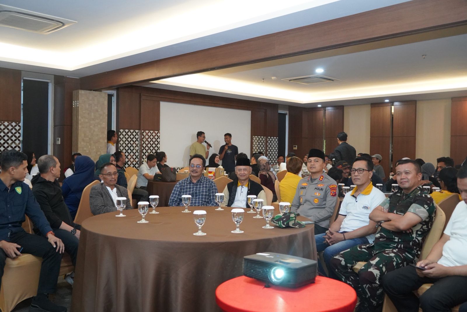 Kapolres Tasikmalaya Kota bersama Wali Kota hadiri gathering tim pelaksana QRIS UTHM 2026