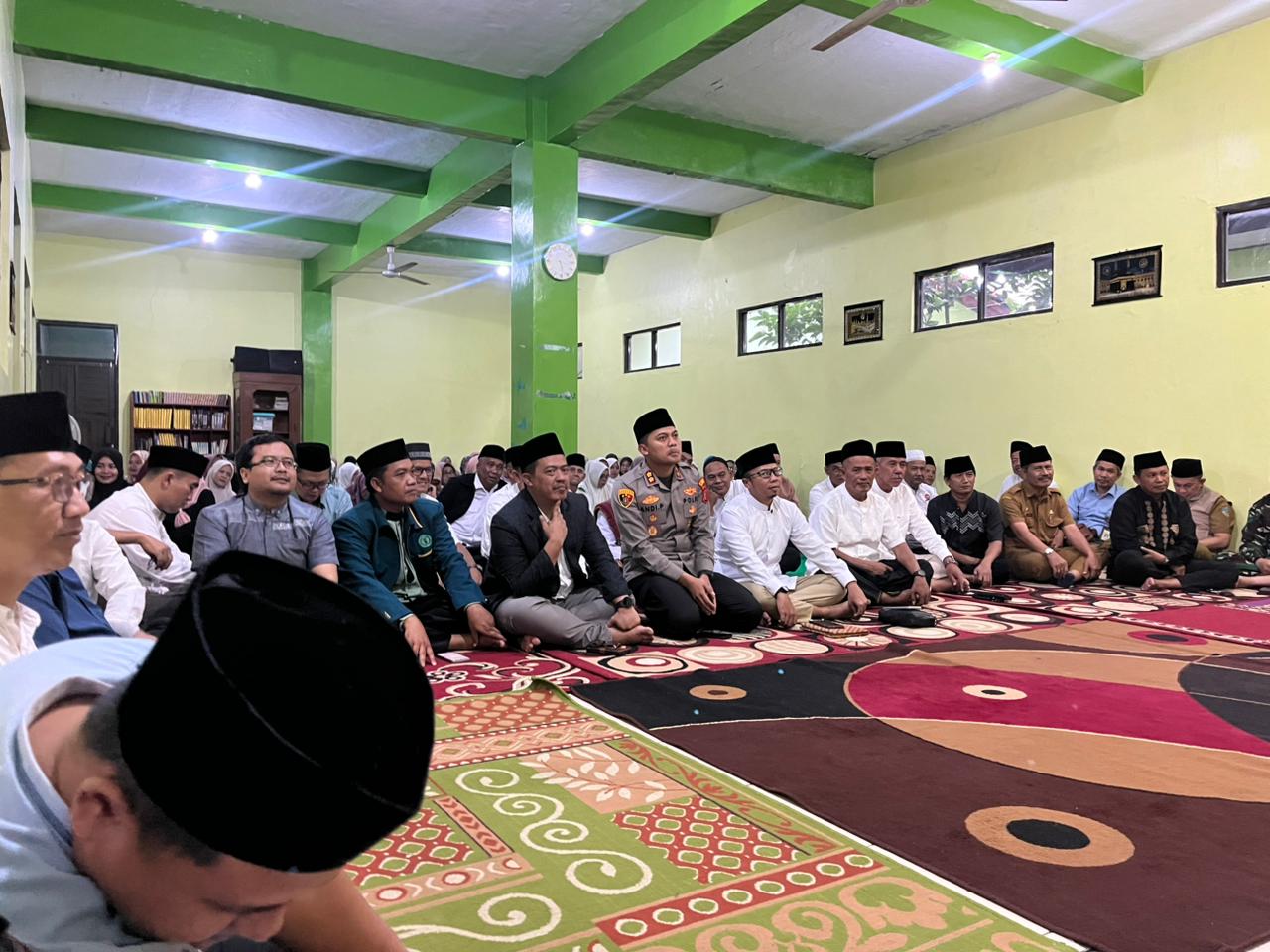 Kapolres Tasikmalaya Kota Dampingi Wali Kota dalam Safari Ramadan 1447 H di Purbaratu